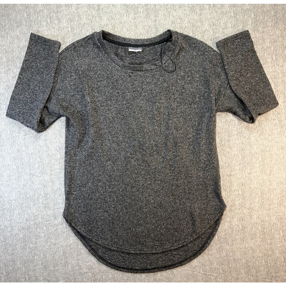 Beloved Women Sweater-Medium/Black/Round Neck